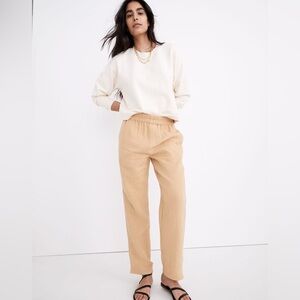 Madewell Lightspun Tapered Huston Pull-On Crop Pants in Desert Dune